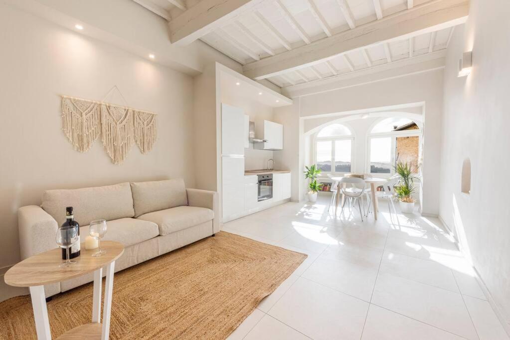 Luxurious Couple'S Sanctuary Apartment San Miniato Bagian luar foto